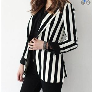 COPY - Stunning striped blazer